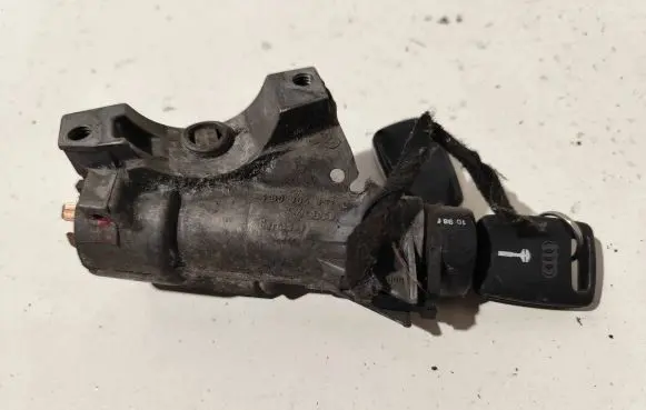 Audi A3 S3 8L Ignition lock 4B0905851C