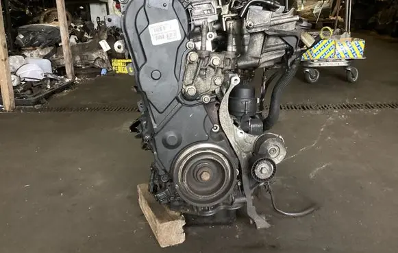 Ford C-MAX II Engine AV4Q6007DD