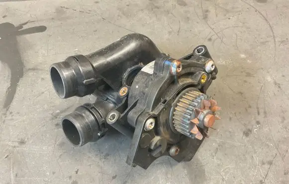 Volkswagen Eos Water pump 06H121026AB 2600132680 06H12100