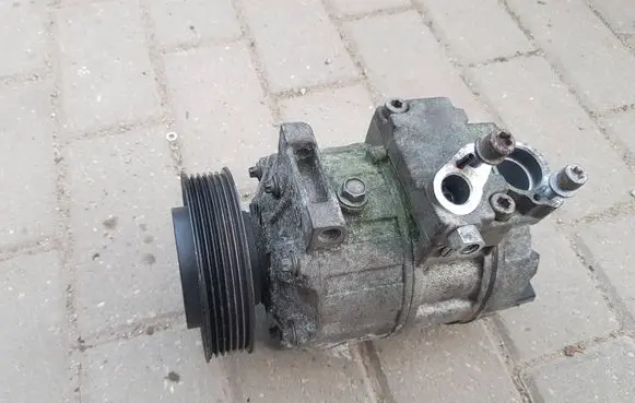 Volkswagen Eos Air conditioning (A/C) compressor (pump) 1K0820803N