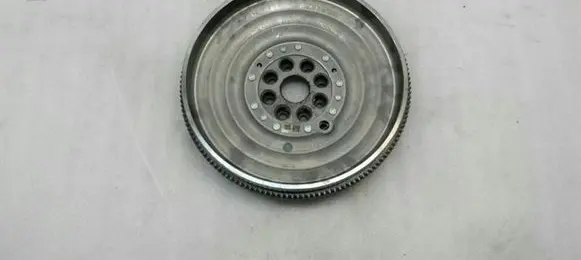 Mercedes-Benz CLA C117 X117 W117 Flywheel A2700301005
