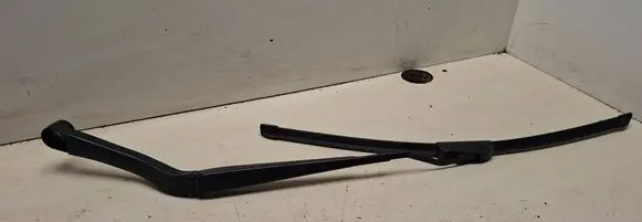Opel Insignia A Windshield/front glass wiper blade 13227398