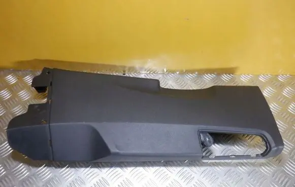 Audi Q7 4M (B) pillar trim (bottom) 4M0867240F