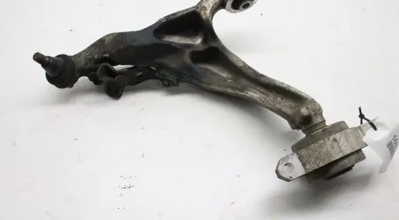 Nissan 370Z Front lower control arm/wishbone