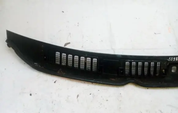 Peugeot 806 Wiper trim