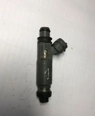 Mazda 323 Fuel injector 1955003110