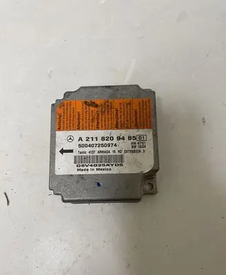 Mercedes-Benz E W211 Airbag control unit/module A2118209485