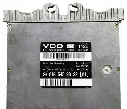 Mercedes-Benz C W202 Engine control unit/module 0165453332
