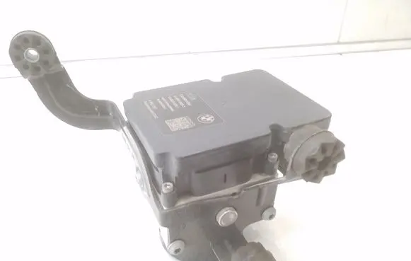 BMW 3 F30 F35 F31 ABS Pump 6862247 3451686224601
