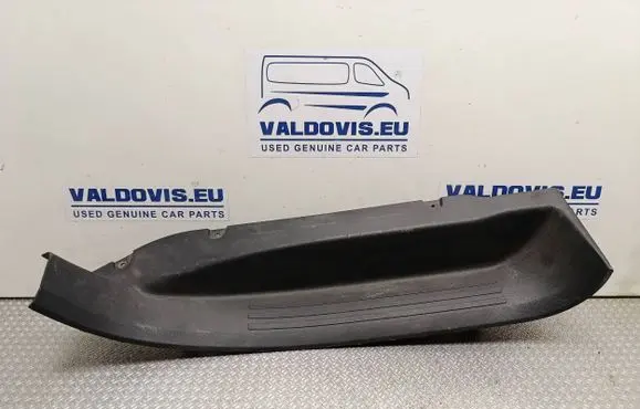 Rear sill trim cover