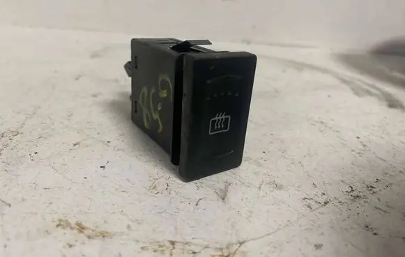 Volkswagen Sharan Windscreen/window heater switch 7M3959621 YM2118C621AAW