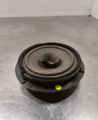 Suzuki Swift I Rear door speaker 3910263J50