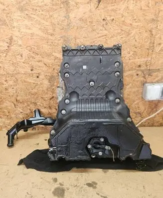 Oil sump