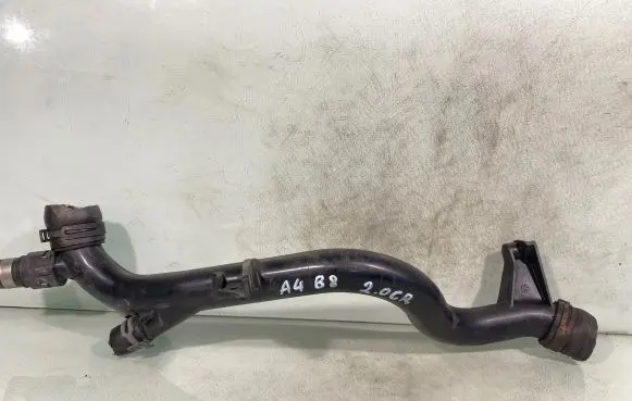 Audi A4 S4 B8 8K Engine coolant pipe/hose 03l121071c