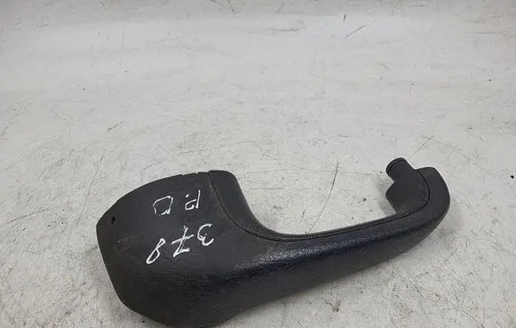 Audi A6 S6 C4 4A Front door interior handle trim 4A0867172