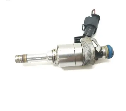 Skoda Octavia Mk2 (1Z) Fuel injector 06H906036H