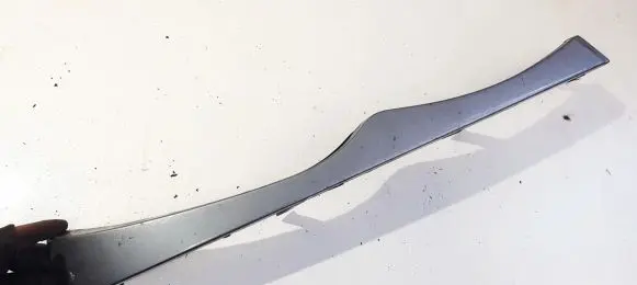 Under headlight/headlamp trim