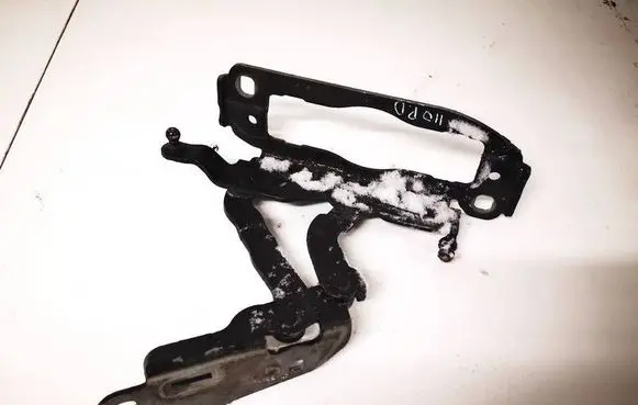 Mercedes-Benz C AMG W204 Engine bonnet/hood hinges A2048800828