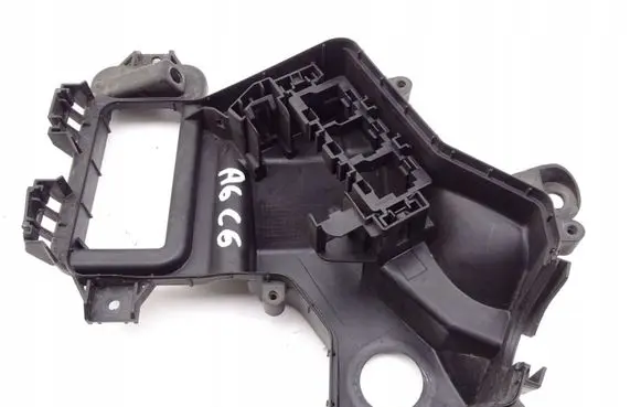 Audi A6 S6 C6 4F Other engine bay part 4F1907575A