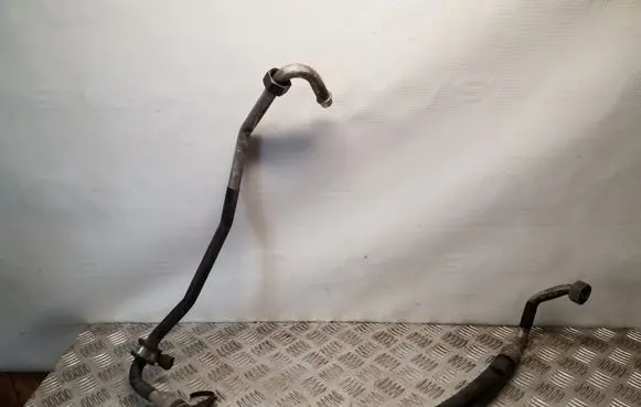 Air conditioning (A/C) pipe/hose