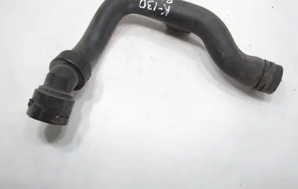 Volkswagen PASSAT B5.5 Engine coolant pipe/hose 8D0121101AD