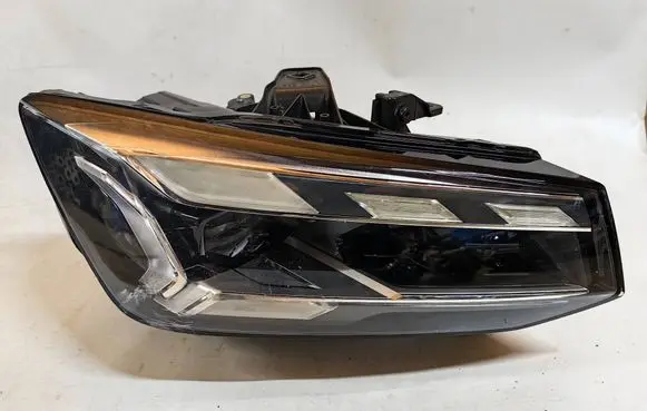 Audi Q2 - Headlight/headlamp 81A941036