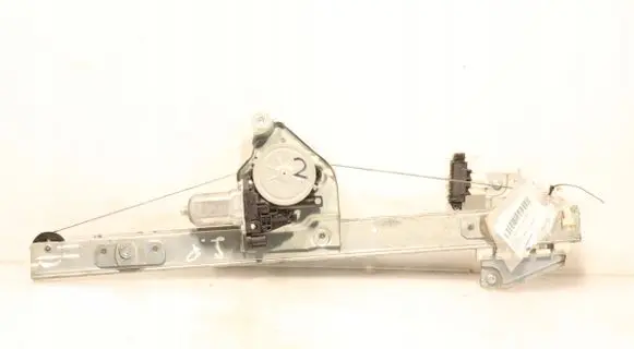 Suzuki Grand Vitara II Front window lifting mechanism without motor 