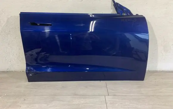 Tesla Model 3 Front door