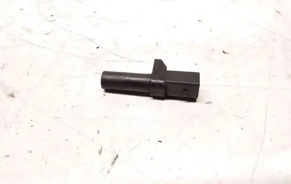 Mercedes-Benz E W211 Crankshaft position sensor 0261210170