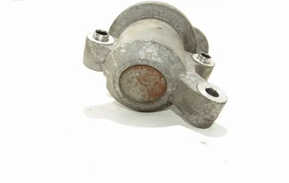 Mitsubishi ASX Alternator belt tensioner Nėra