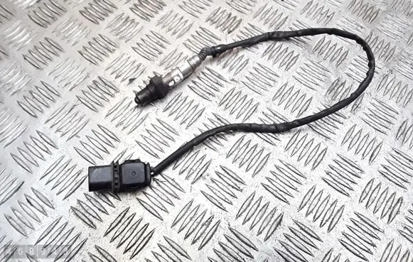 Volkswagen PASSAT CC Lambda probe sensor 03c906262b