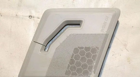 Volvo XC90 Dash center speaker trim cover 8641273