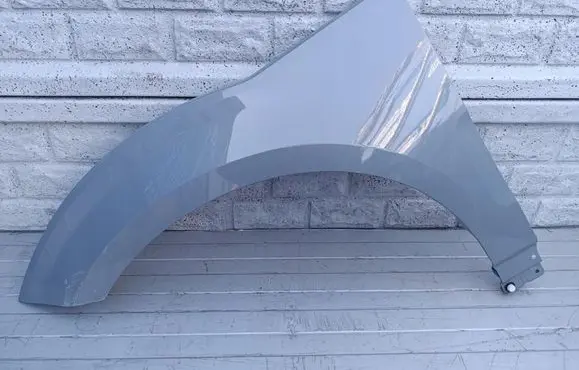 Volvo V60 Fender PKT247