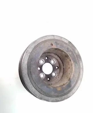 Volkswagen PASSAT B5 Crankshaft pulley 028105243Q