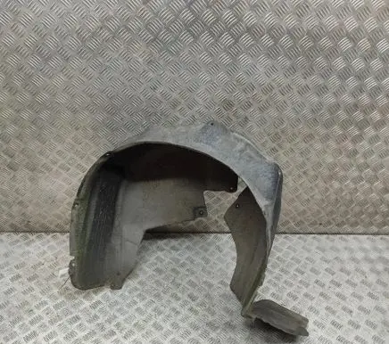 Rear arch fender liner splash guards