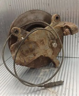 Iveco Daily 35 - 40.10 Front wheel hub