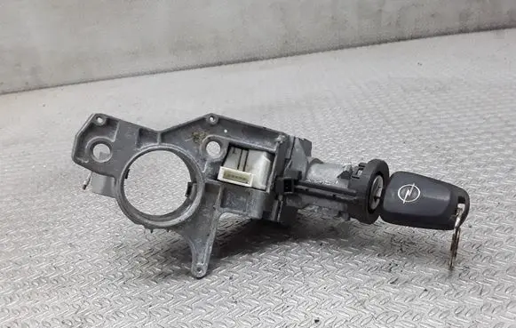 Opel Astra H Ignition lock 281726
