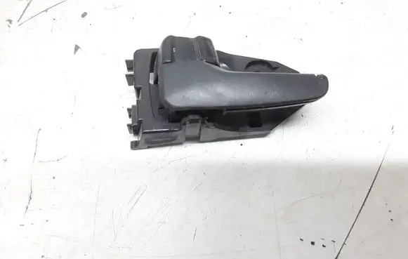 Mitsubishi Lancer Front door interior handle