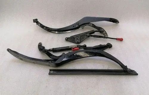 Porsche Boxster 986 Tailgate/trunk/boot hinge 98656157201