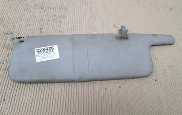 Mitsubishi Carisma Sun visor