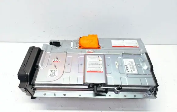Volkswagen Jetta VI Hybrid / electric car battery 5C6915590C