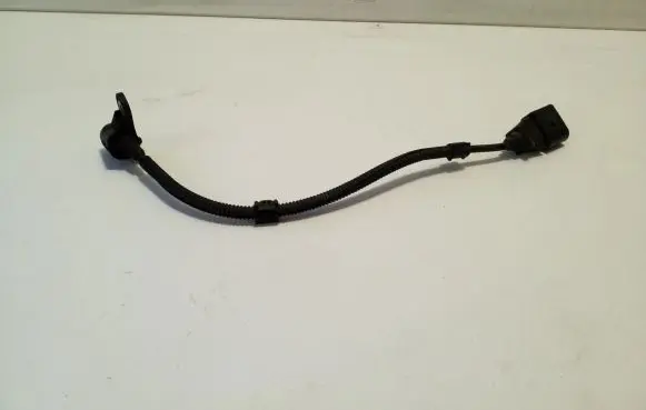 Audi Q3 8U Camshaft position sensor 03L907601