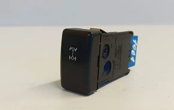 Opel Frontera B Differential lock switch M16334