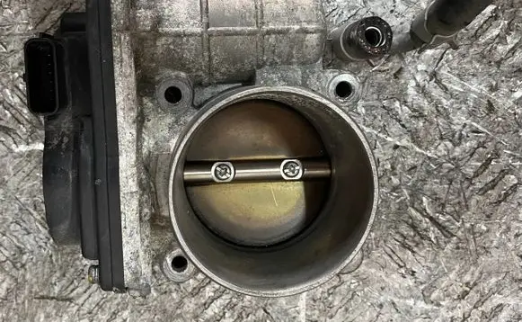 Nissan Qashqai Throttle valve MR20 G96292