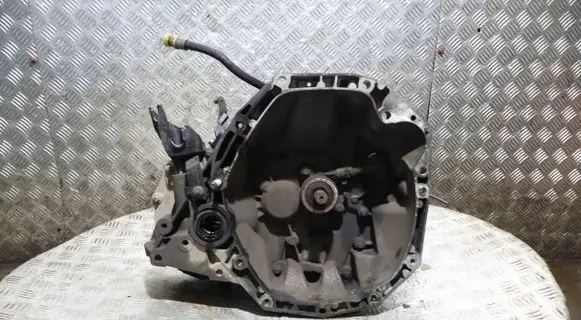 Renault Fluence Manual 5 speed gearbox JR5175