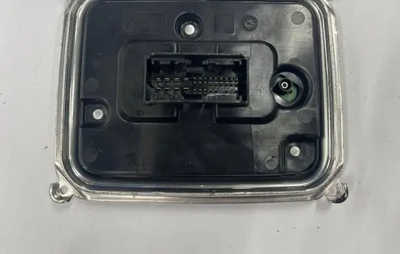 Mercedes-Benz EQE v295 Voltage converter/converter module A2069000311 025009103