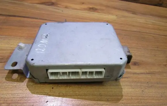 Mazda Xedos 6 ABS control unit/module c00167650b