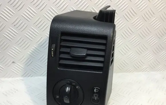 Mercedes-Benz Sprinter W906 Dashboard side air vent grill/cover trim A9068300754