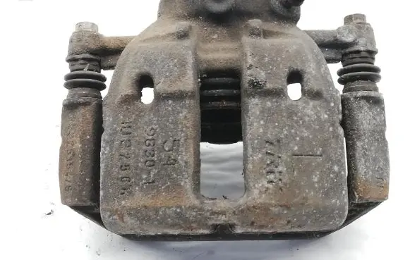 Mitsubishi Colt Front brake caliper