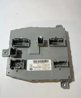 Mercedes-Benz GLC X253 C253 Comfort/convenience module A2059006822 5DK01077277 A2229021112